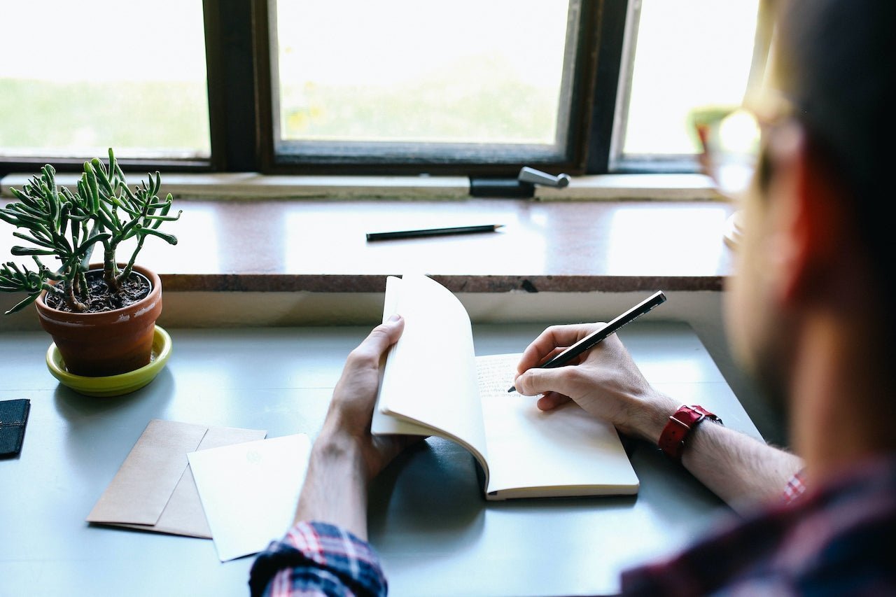 Beyond Distractions: The Ultimate Guide to Focus and Concentration with Top Nutritional Tips - Nuzest AU