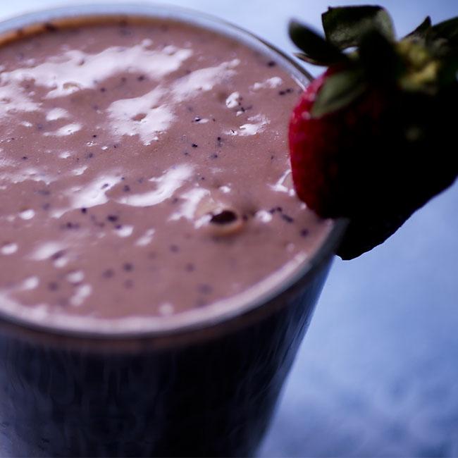 NuZest Mango Berry Protein Smoothie