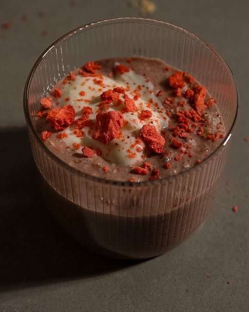 Strawberry Overnight Oats - Nuzest AU