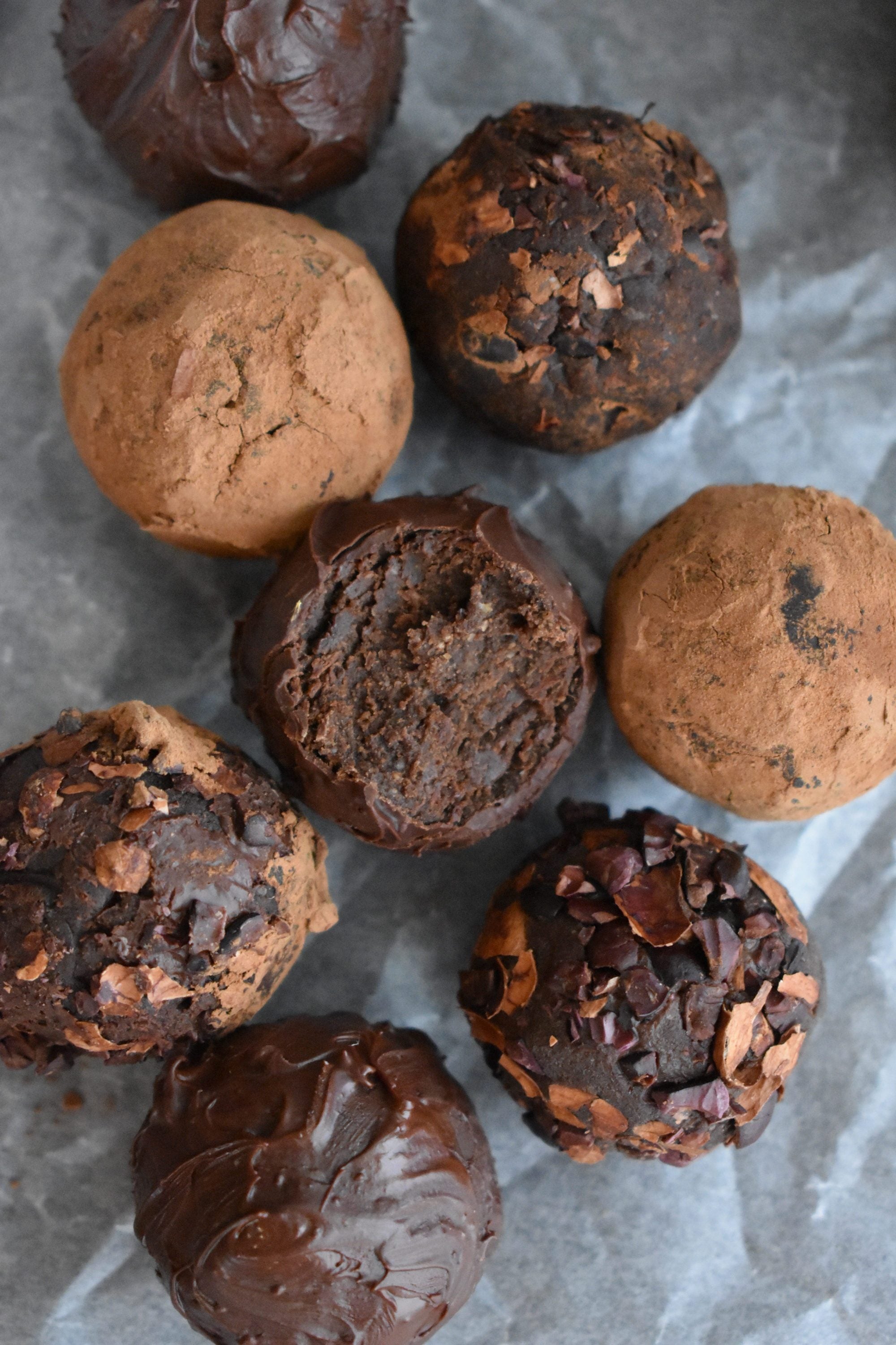 TRIPLE CHOCOLATE NO-BAKE FUDGE BALLS